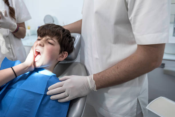 Best Emergency Dentist for Knocked-Out Tooth in Mansfield, AR
